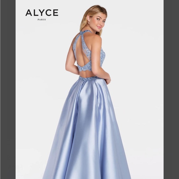 ALYCE EXCLUSIVE 2 piece prom dress - Picture 1 of 4
